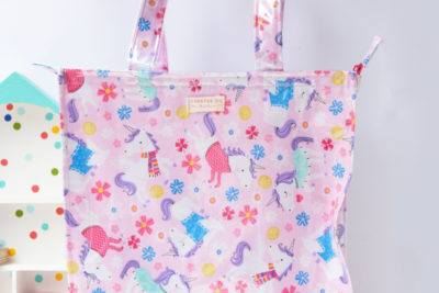 Shopping Bag plastificada de unicornios